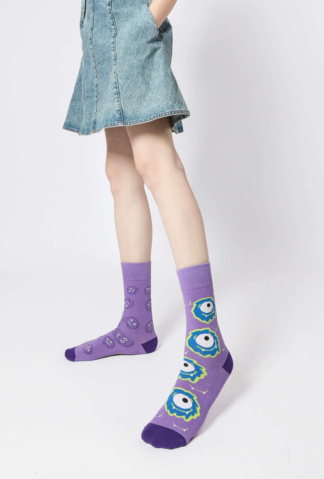 Monster series socks package