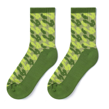 Athletic crew socks multiple color suits all sports