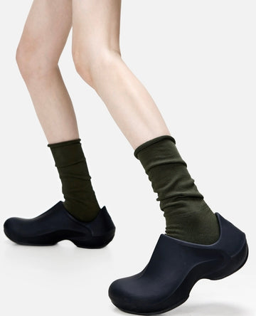 Good to wear solid color pile socks | rolled edge stylish lazy socks women white black all Korean mid-tube socks