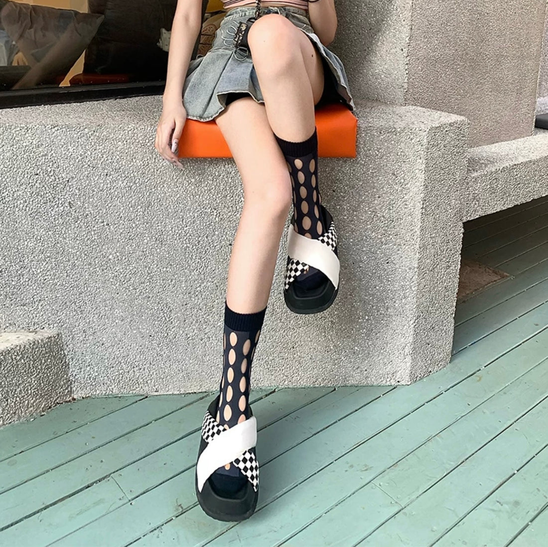 Women's hollowed-out socks Sun system mesh color contrast peacock blue black summer hole socks